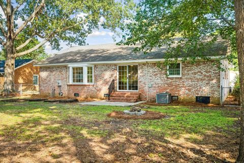 A home in Goose Creek