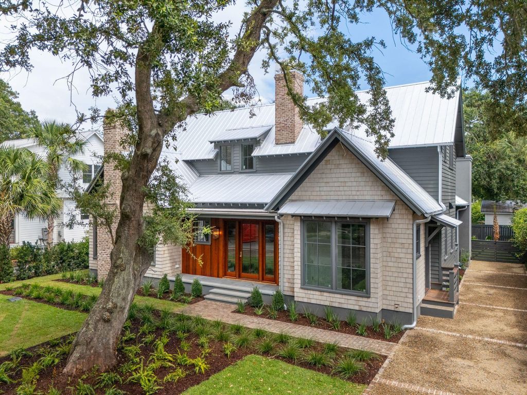 Photo of 1472 Cleary Lane, Mount Pleasant, SC 29464 (MLS # 25020962)