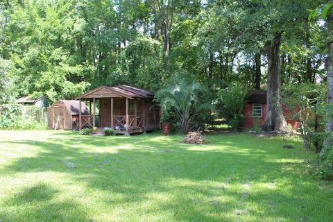 A home in North Charleston