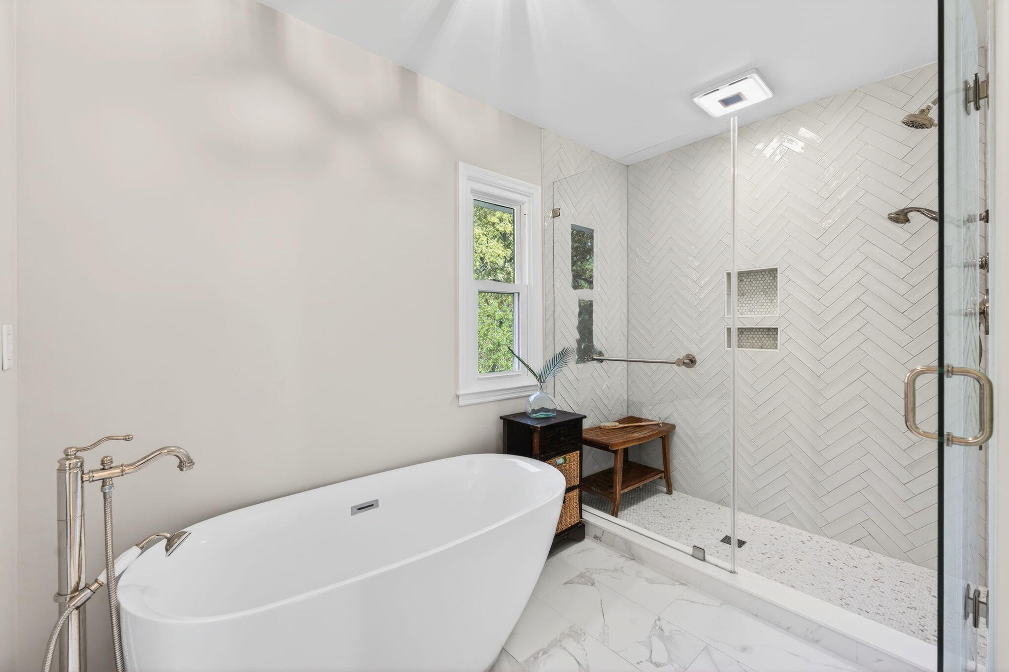 2436 Pristine View Road