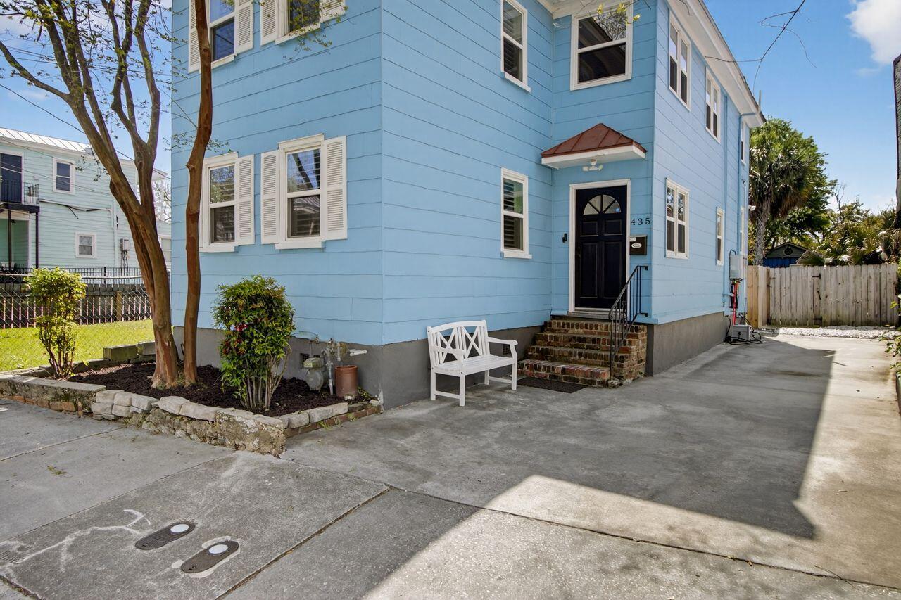 435 Race Street