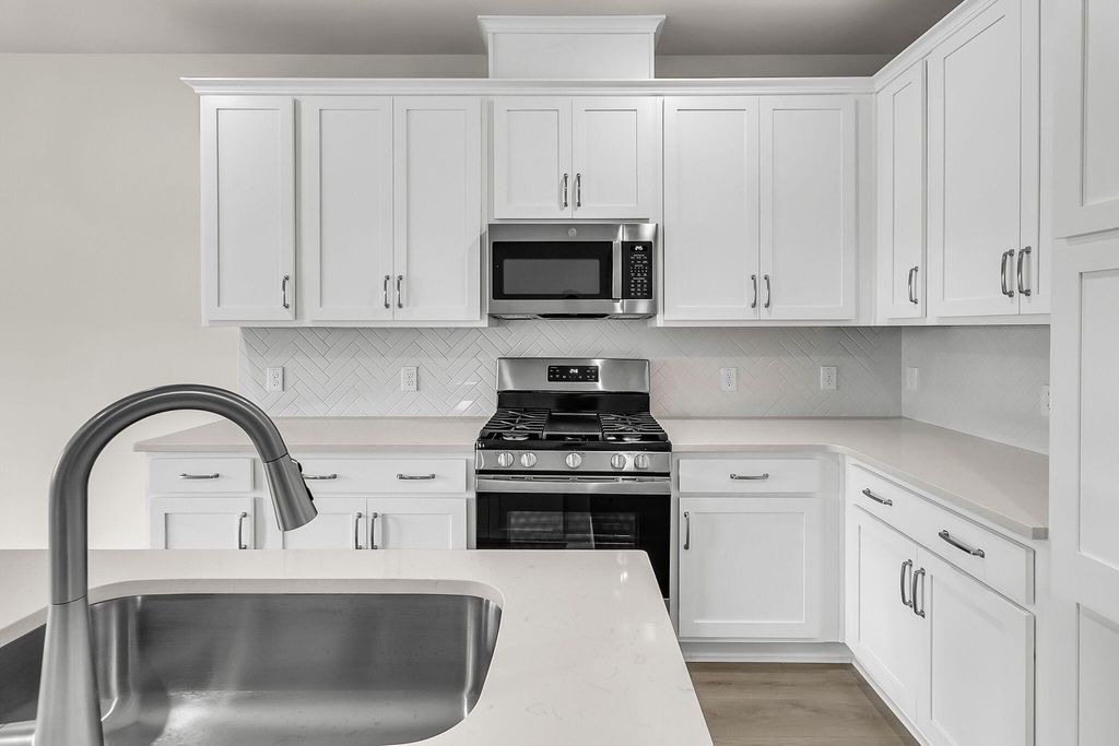 Photo of 108 Breezy Day Drive, Summerville, SC 29486 (MLS # 26015513)