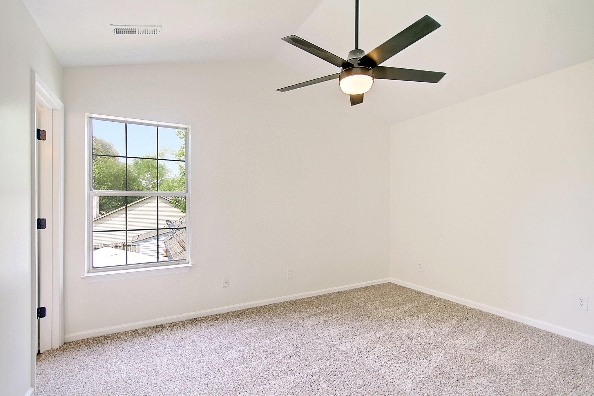 Photo 17 of 25 of 4080 Bonaparte Drive house