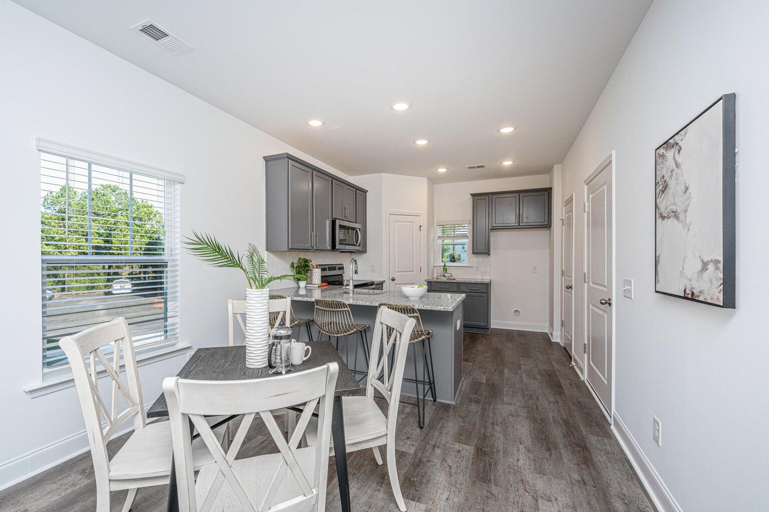 402 Gravy Train Street