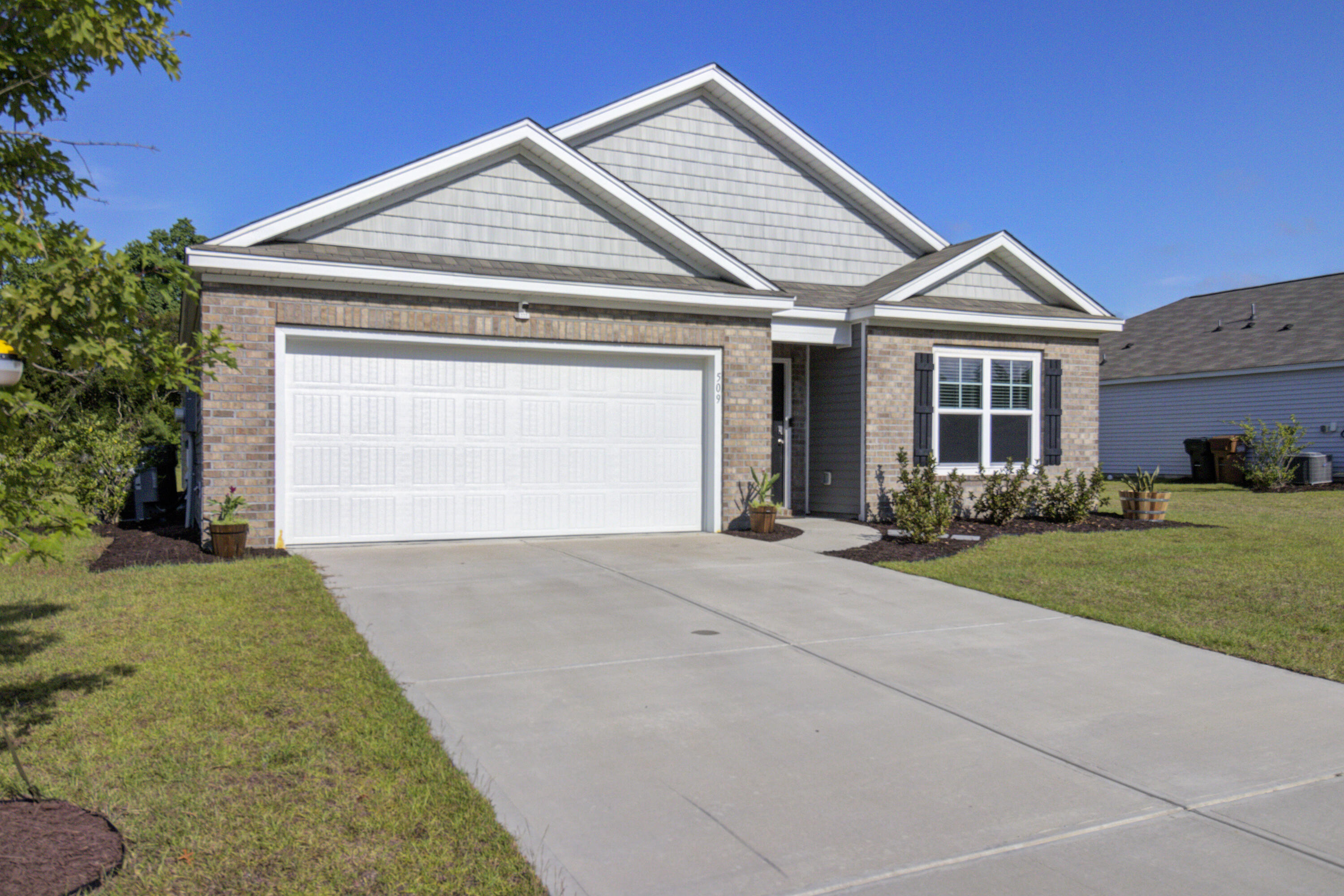 509 Shady Maple Street