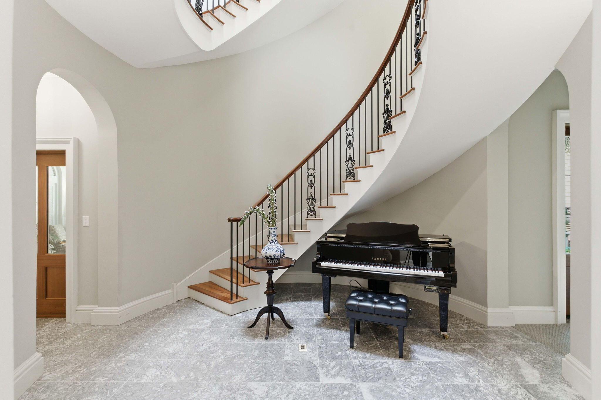 174 N Shelmore Boulevard