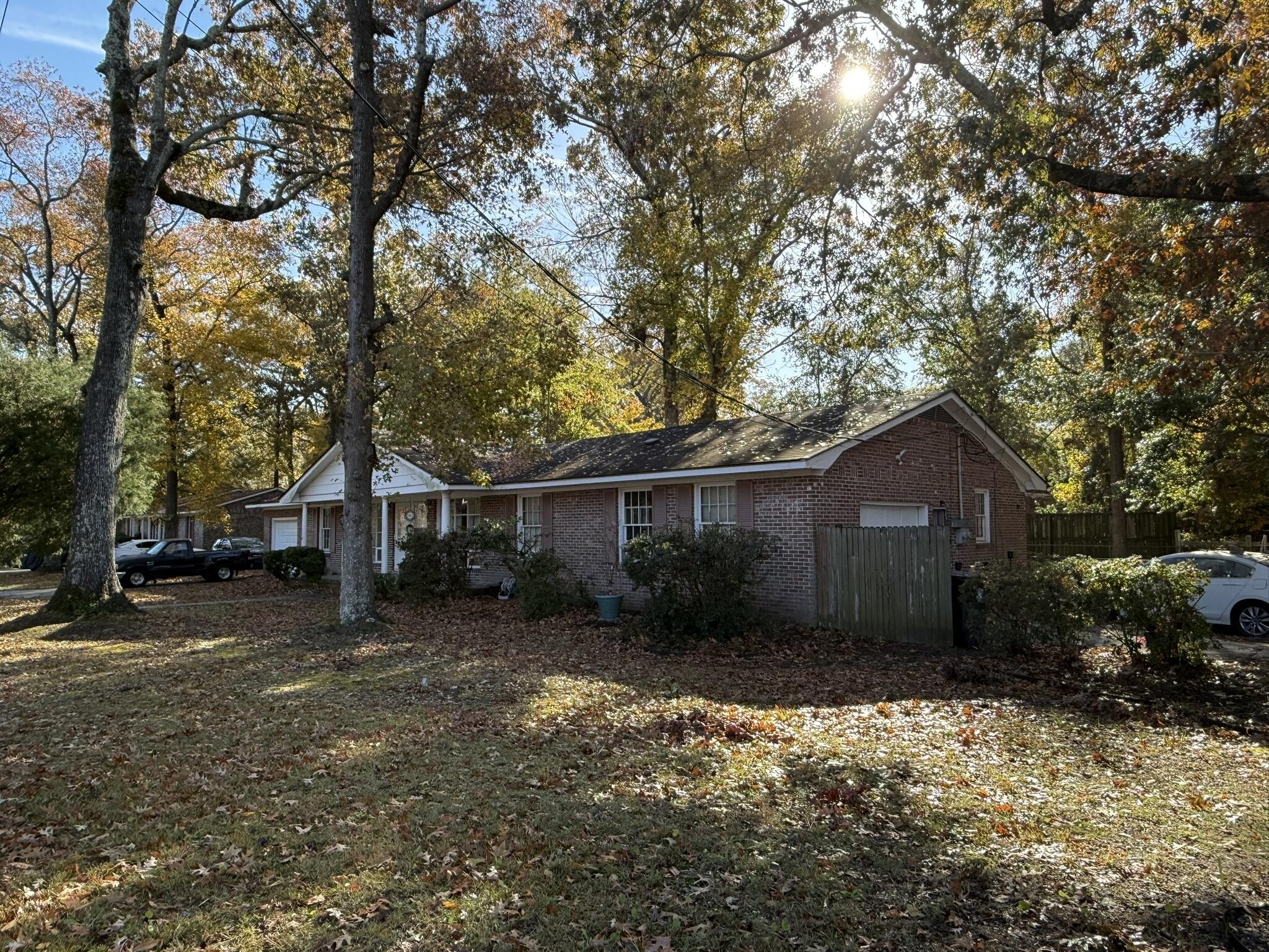 975 Harbor View Road