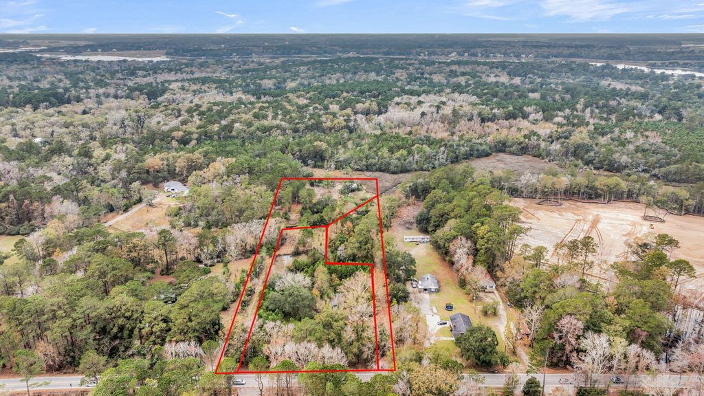 Photo of 672 Main Road, Johns Island, SC 29455 (MLS # 25032136)