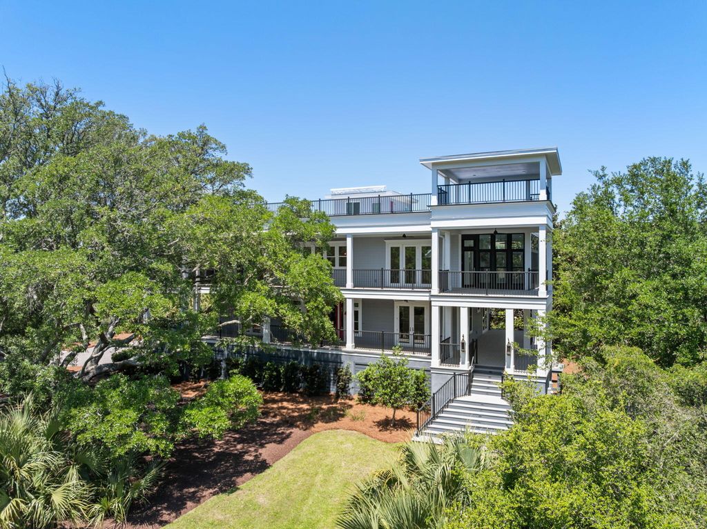 Photo of 2213 Rolling Dune Road, Seabrook Island, SC 29455 (MLS # 26014578)