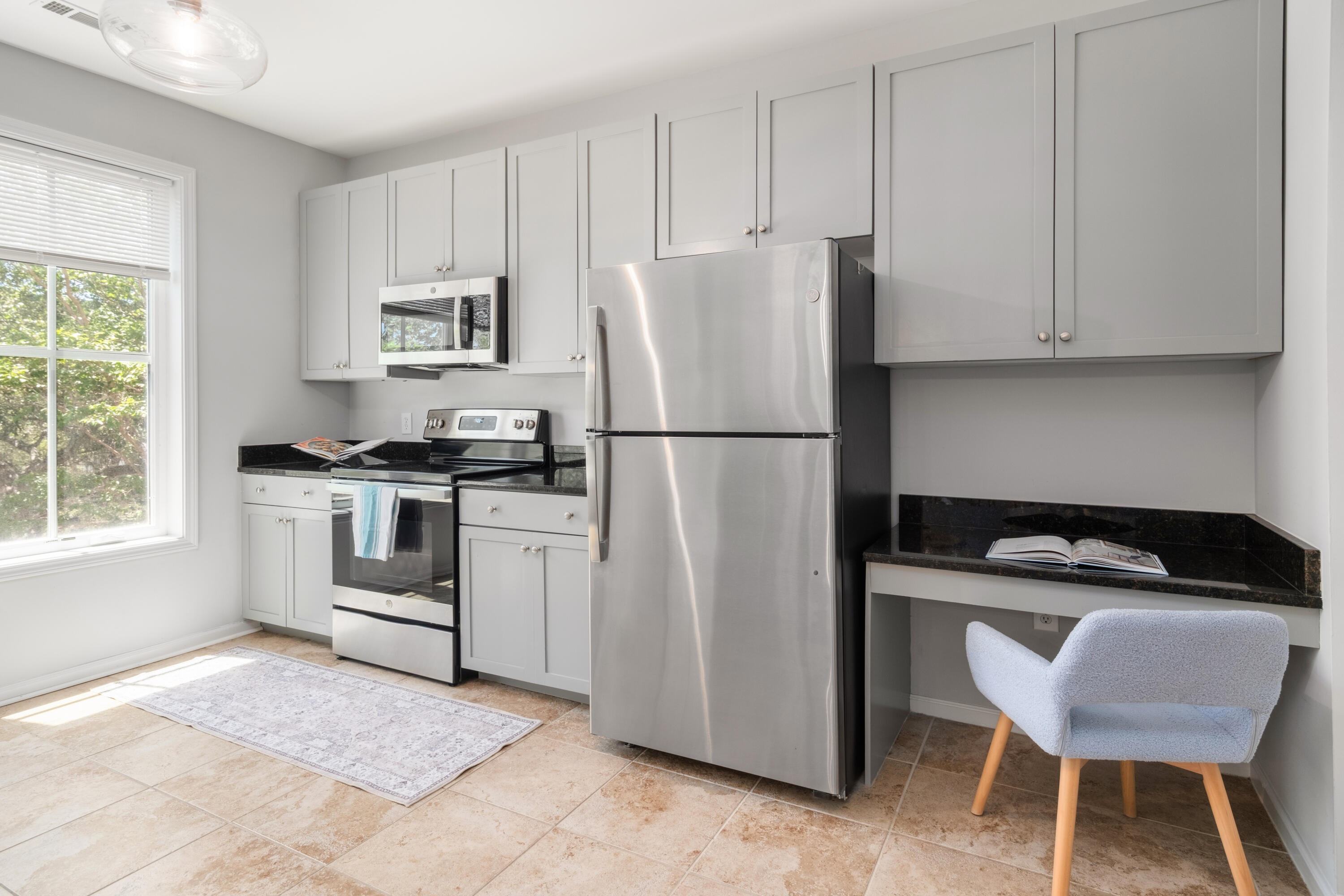 280 Seven Farms Drive Unit 202