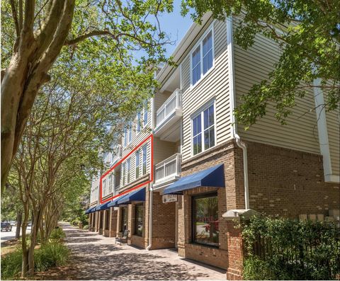 Photo of 280 Seven Farms Drive #Unit 202, Charleston, SC 29492 (MLS # 26013770)