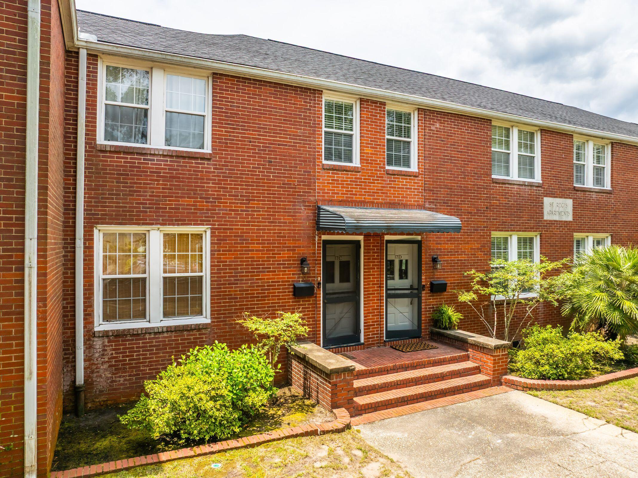 17 8th Avenue 17c