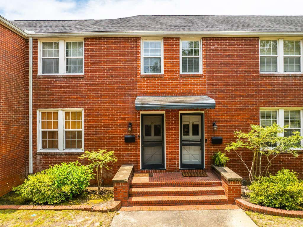 Photo of 17 8th Avenue #17c, Charleston, SC 29403 (MLS # 26019433)