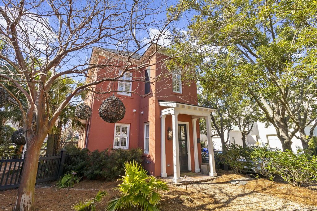 Photo of 34 Krier Lane, Mount Pleasant, SC 29464 (MLS # 26002258)