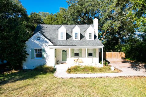 312 Bayview Drive Mount Pleasant SC 29464