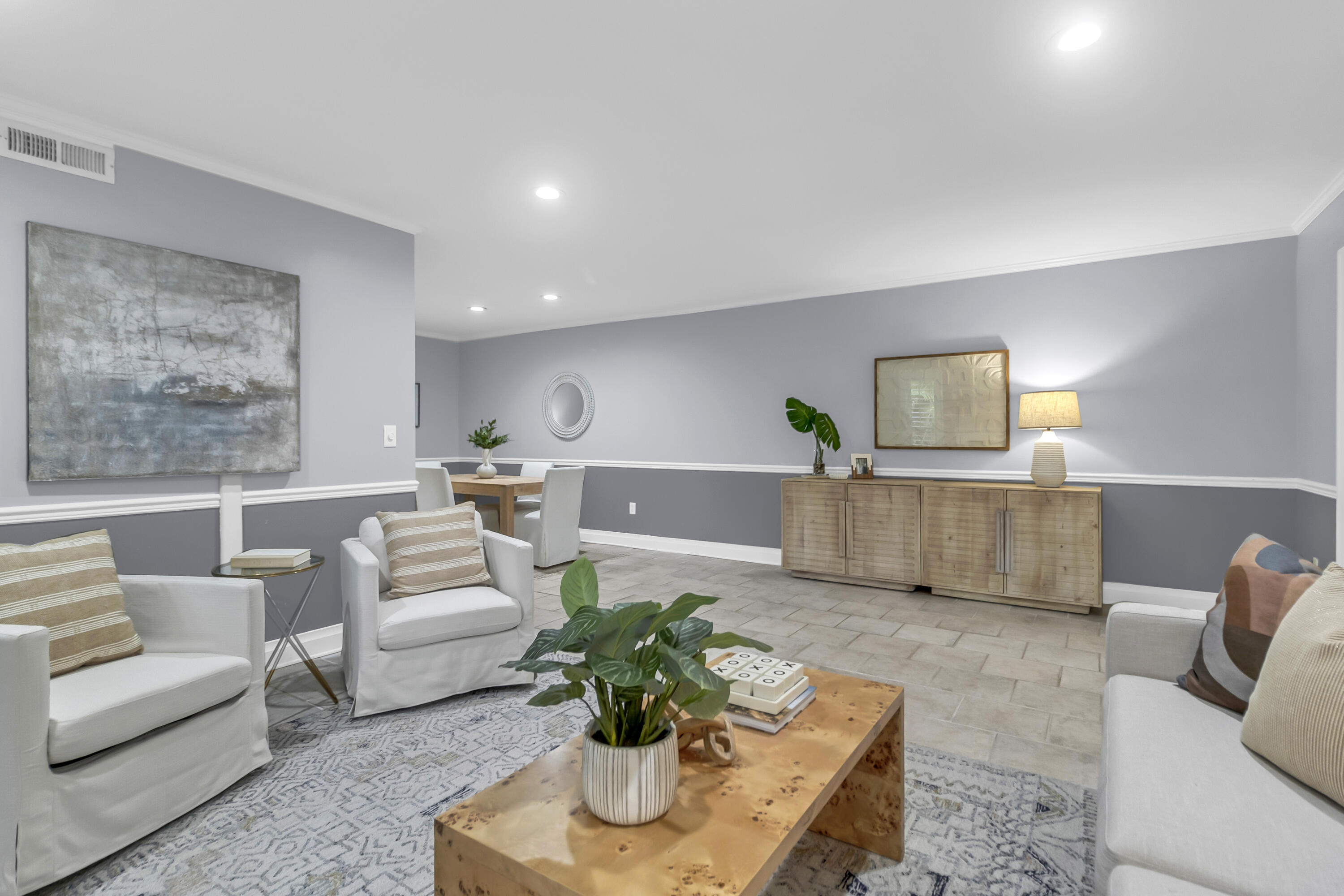 1308 Ventura Place