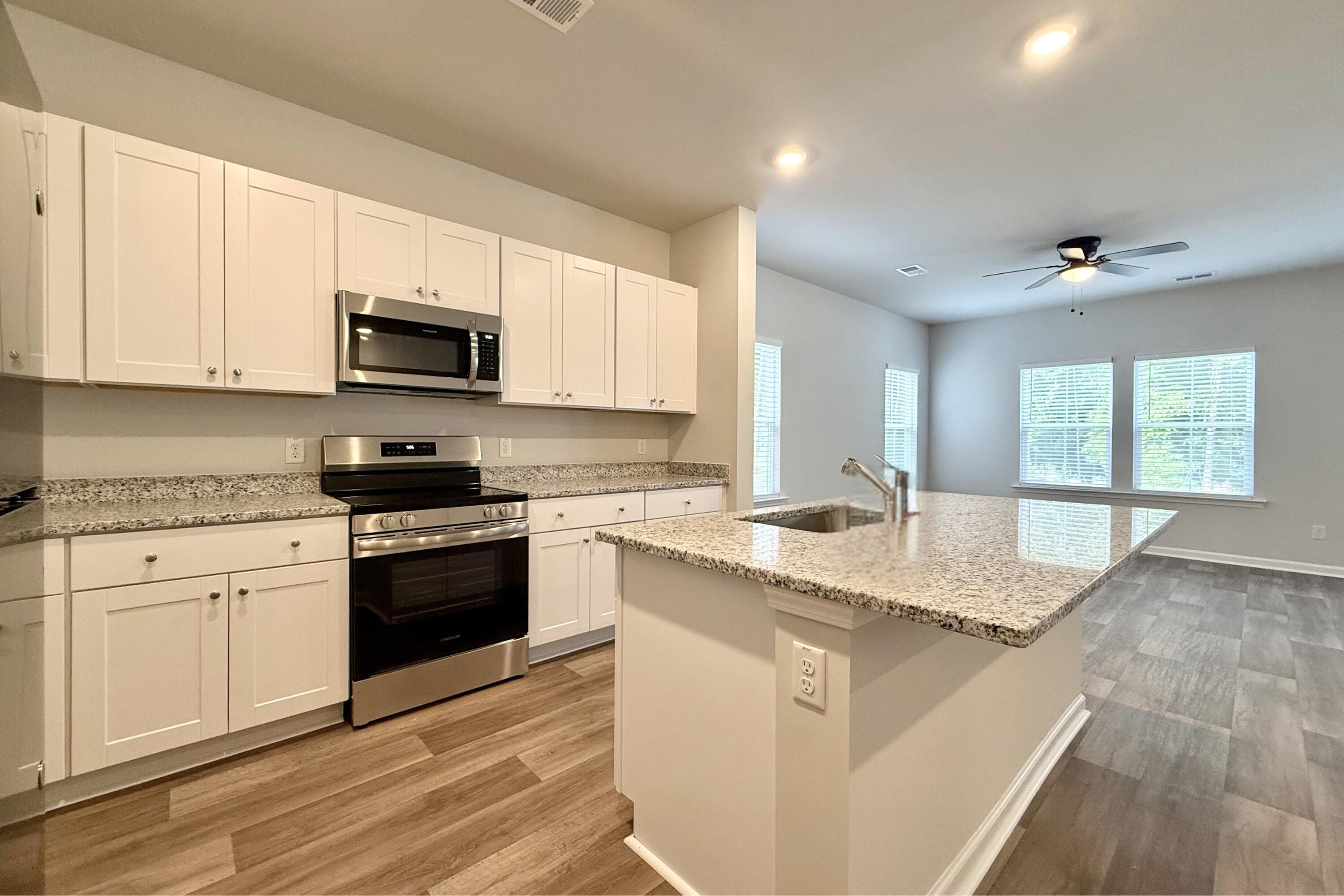 7926 Triggerfish Way