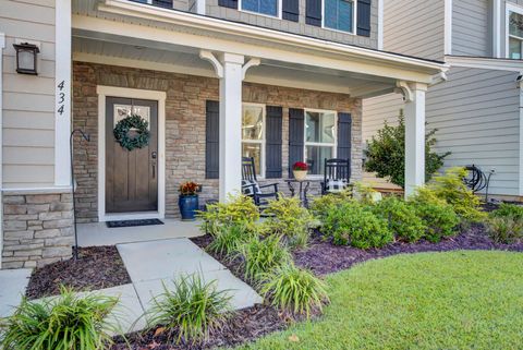 A home in Summerville