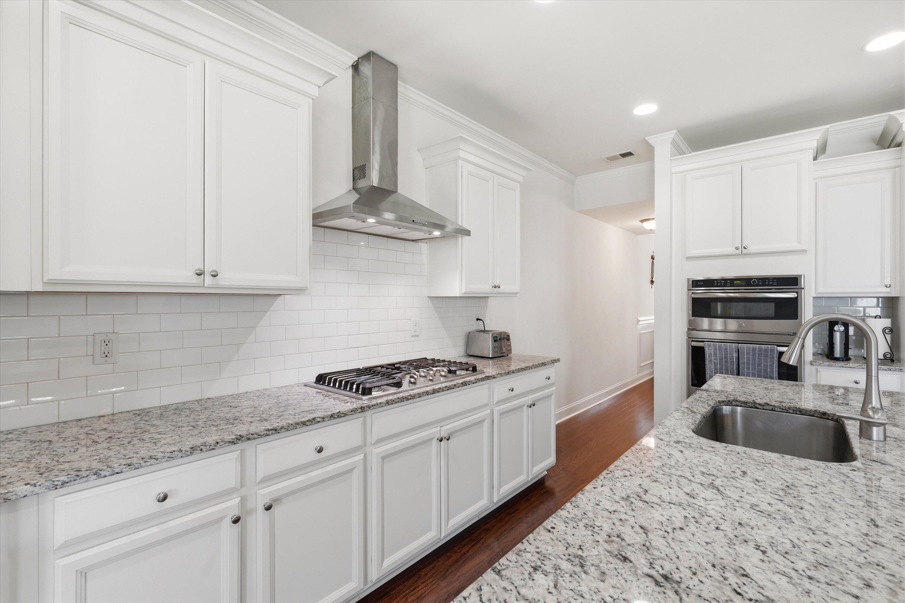 9737 Table Mountain Lane