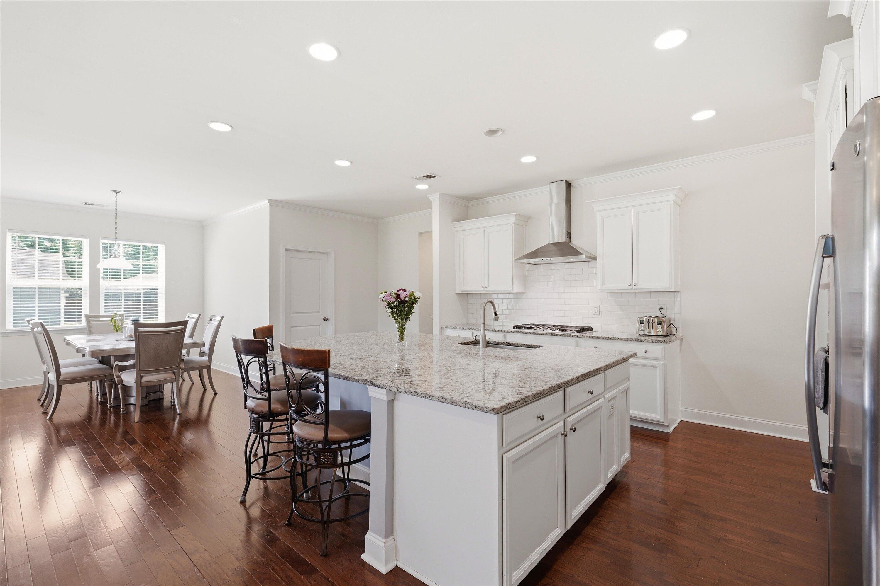 9737 Table Mountain Lane