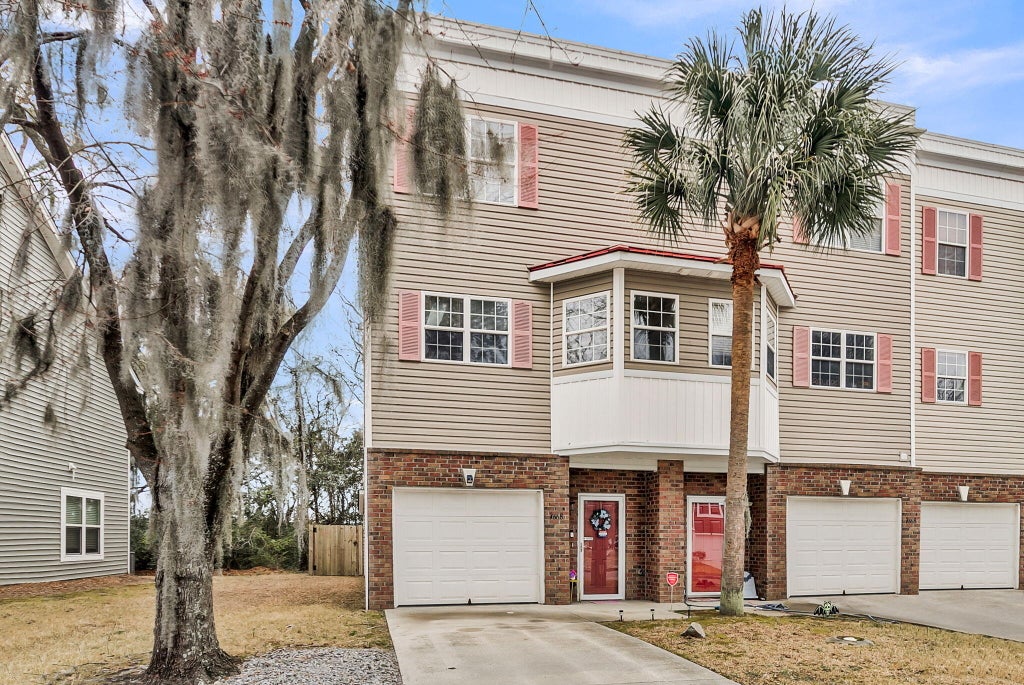Photo of 4668 Palm View Circle, North Charleston, SC 29418 (MLS # 26027130)