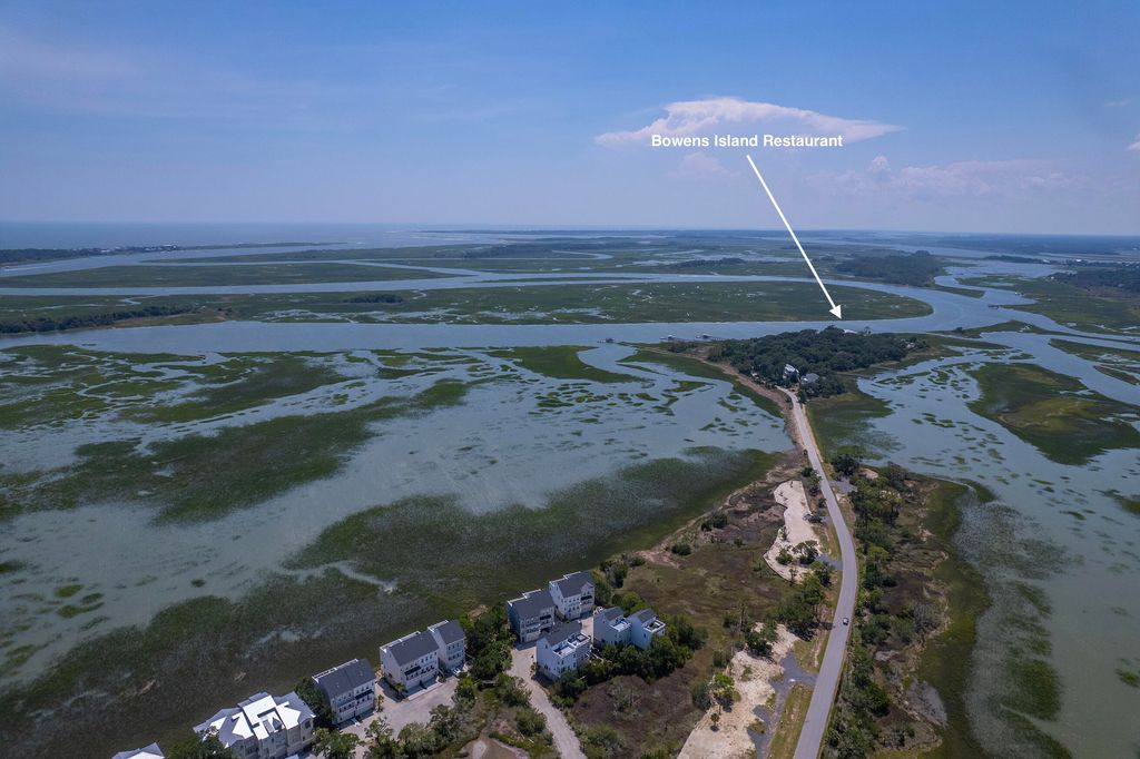 Photo of 1106 Studdingsail Lane, Charleston, SC 29412 (MLS # 25021288)