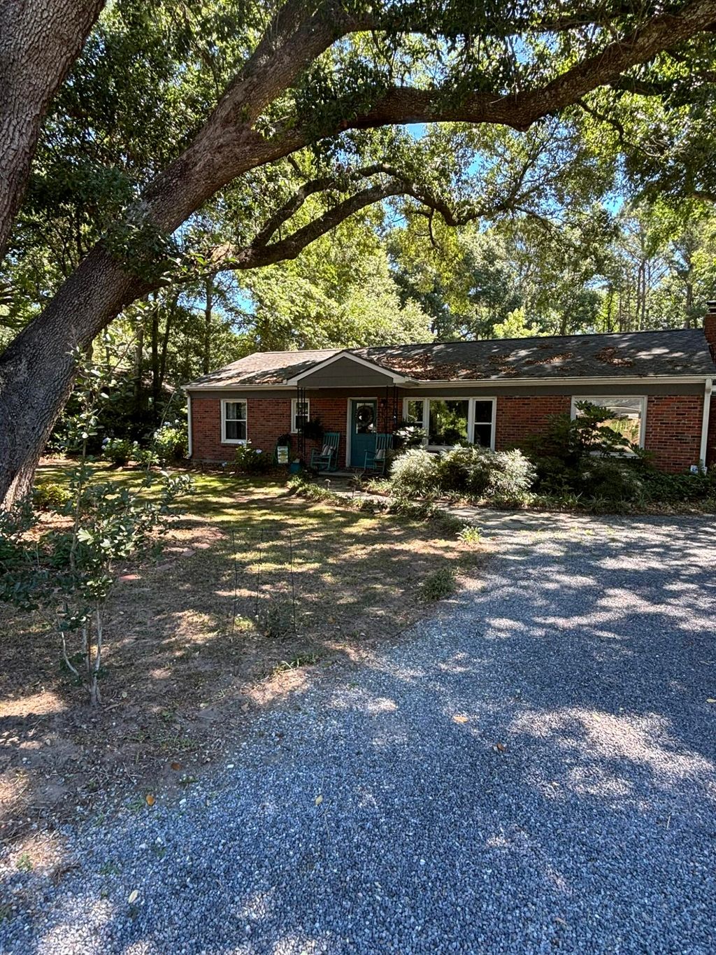 Photo of 1336 Witter Street, Charleston, SC 29412 (MLS # 26014315)