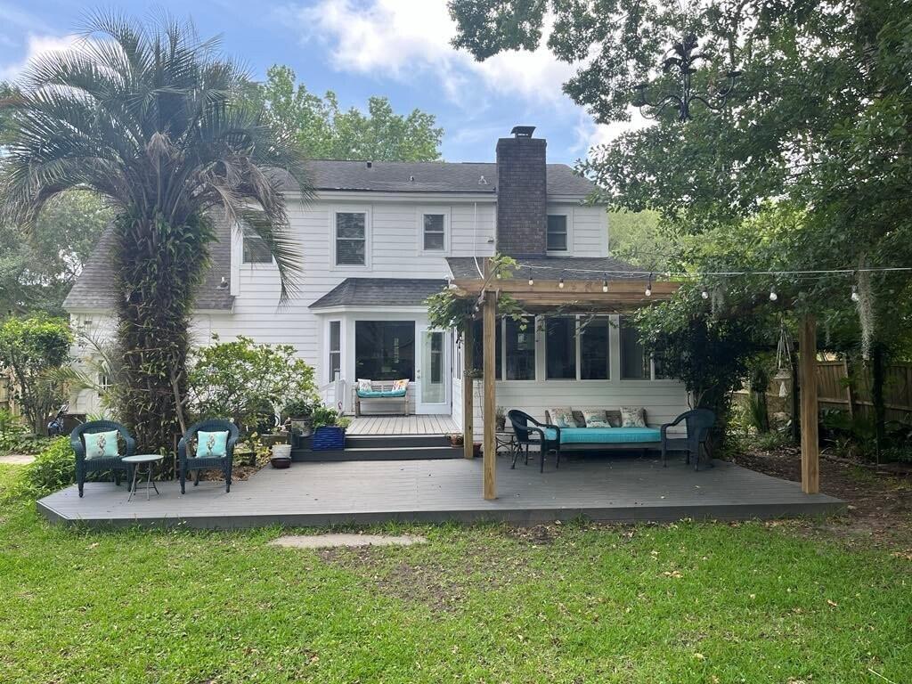 960 Mooring Drive