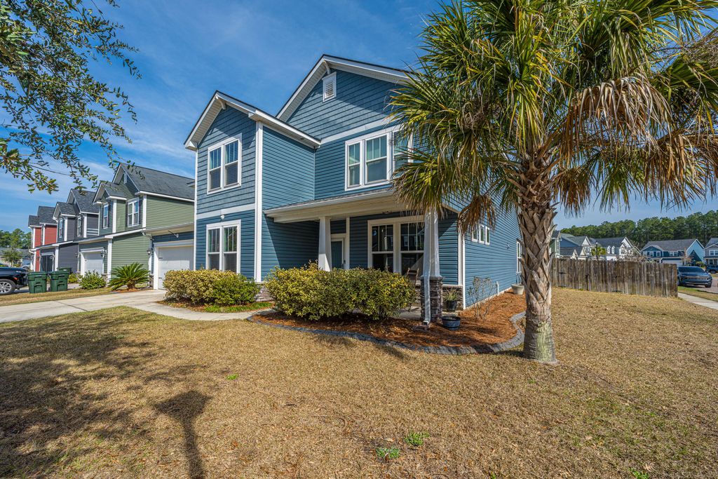 Photo of 138 Basket Grass Lane, Summerville, SC 29486 (MLS # 26006265)