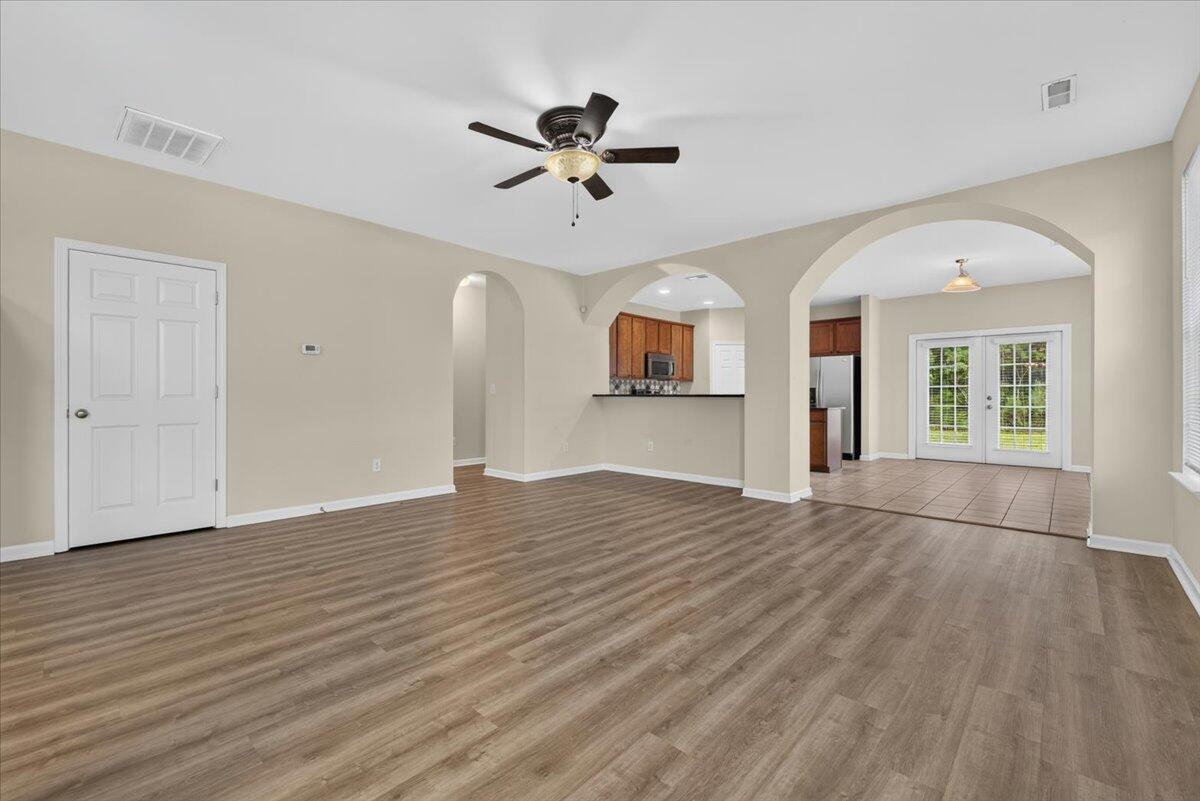 289 Oglethorpe Circle