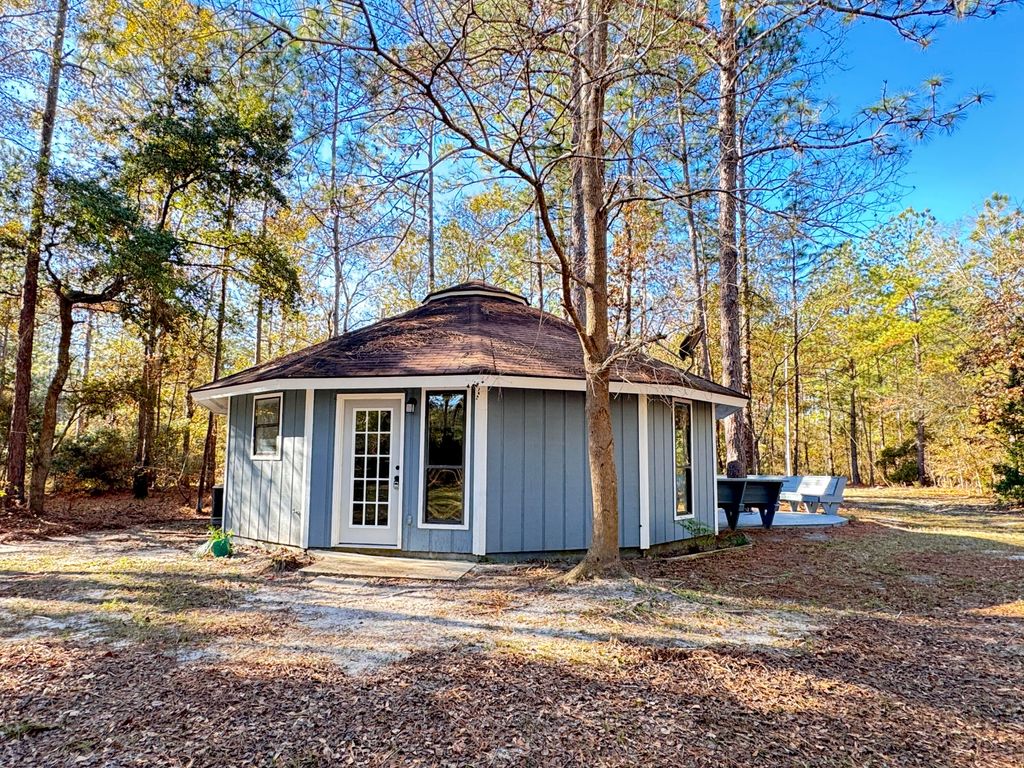 Photo of 70 Chrissy Drive, Walterboro, SC 29488 (MLS # 25032631)