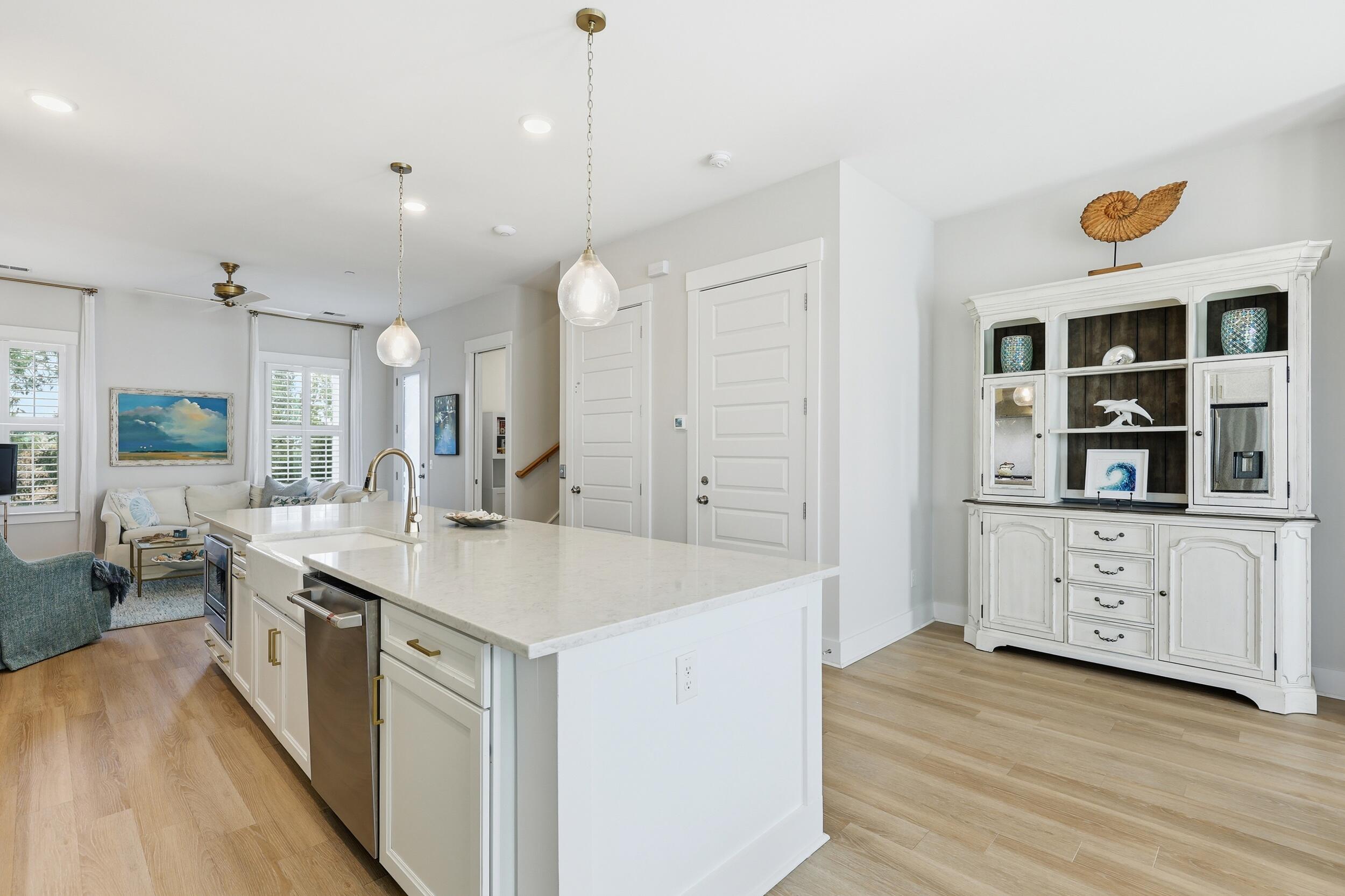 1110 Studdingsail Lane