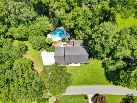 Photo of 312 E Shepard Lane, Summerville, SC 29483 (MLS # 26020048)