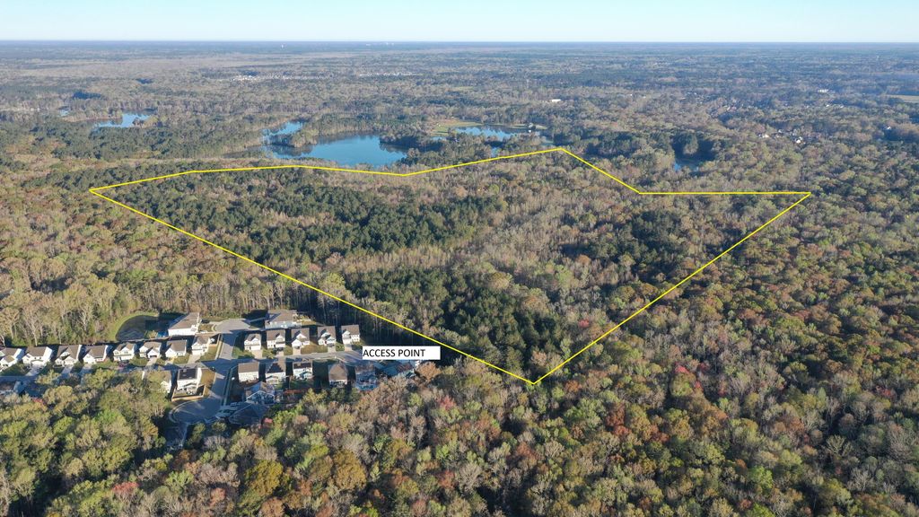 Photo of 0 Beech Hill Road, Summerville, SC 29485 (MLS # 26009559)