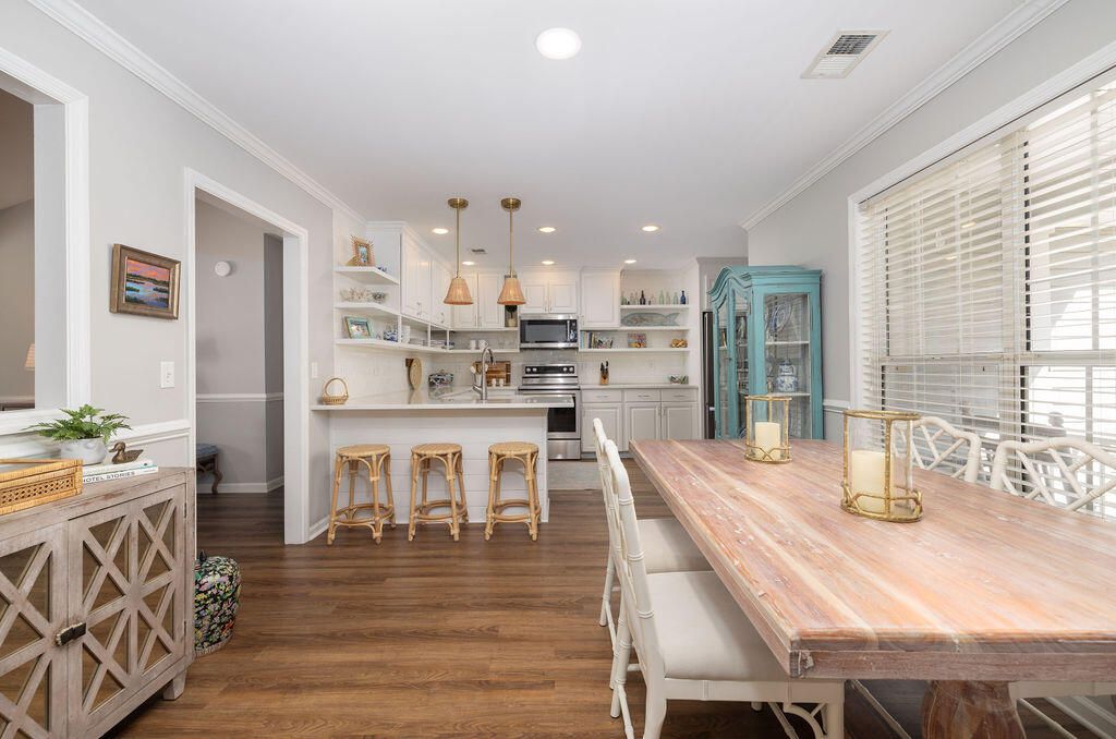 Photo of 741 Veron Place, Mount Pleasant, SC 29464 (MLS # 26006144)