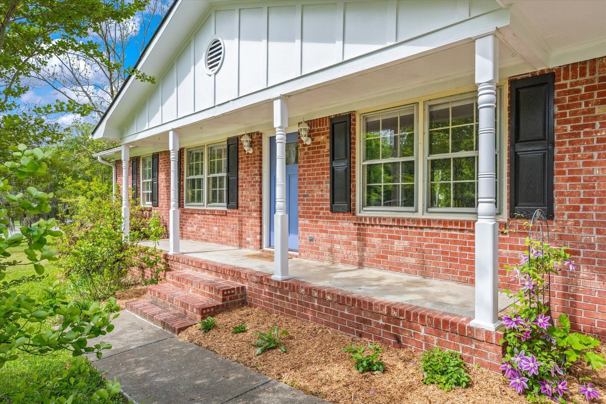 111 Hartford Drive