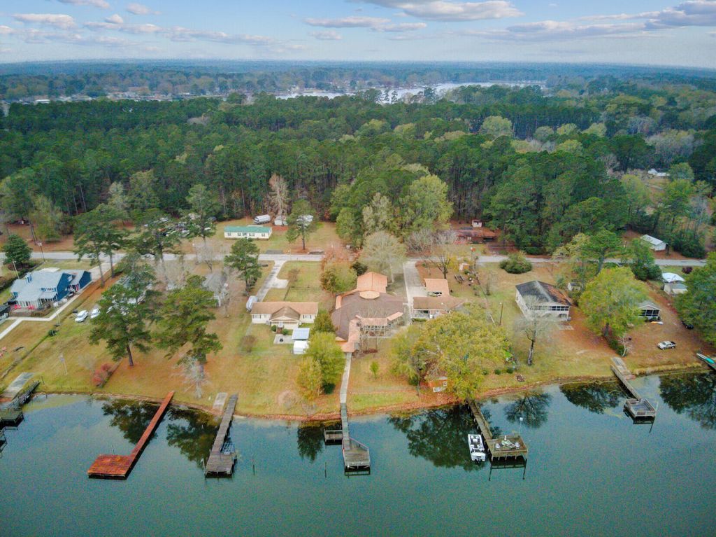 Photo of 1112 Gin Pond Drive, Summerton, SC 29148 (MLS # 25032464)