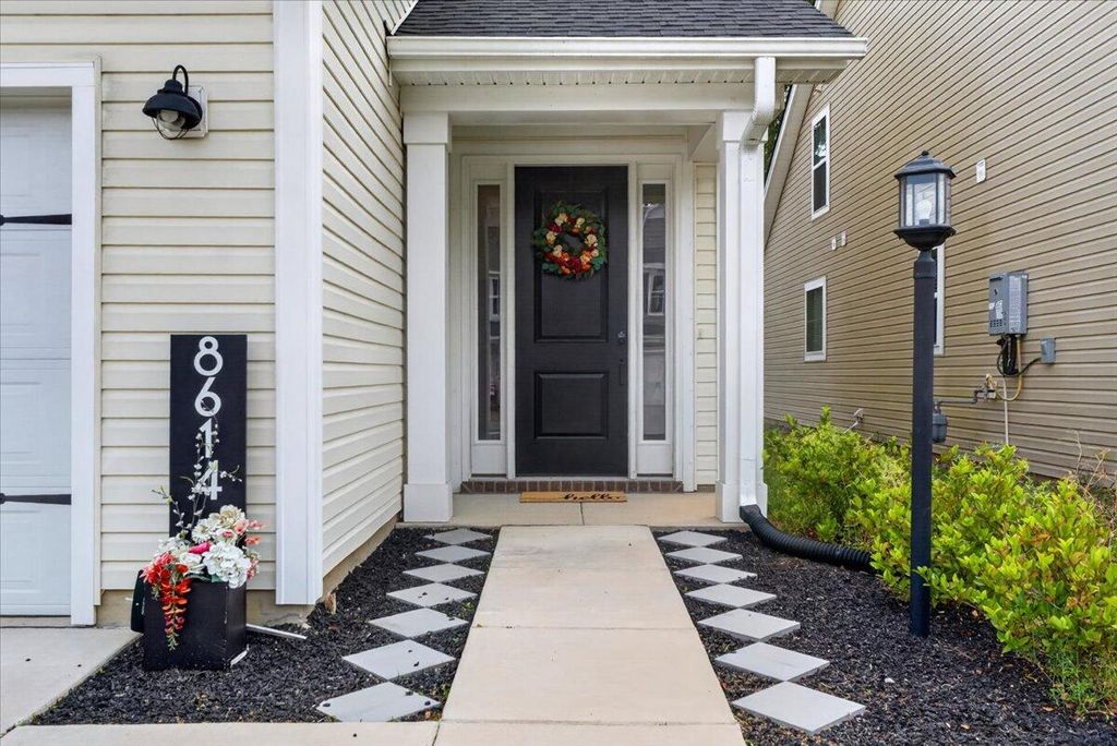 Photo of 8614 Windsor Hill Boulevard, North Charleston, SC 29420 (MLS # 26012121)