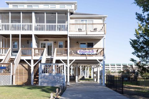 A home in Edisto Island