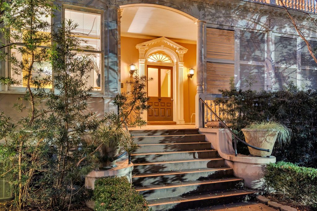 Photo of 313 Meeting Street #24, Charleston, SC 29401 (MLS # 25025567)