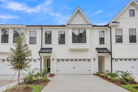 Photo of 112 Dahlberg Street, Summerville, SC 29483 (MLS # 26024122)