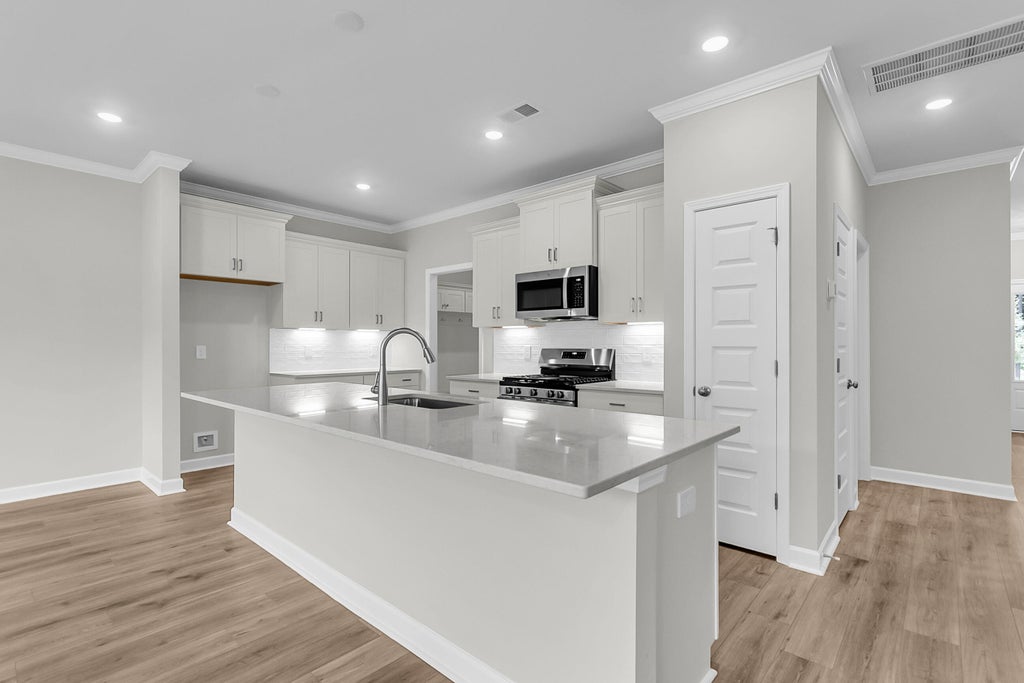Photo of 112 Dahlberg Street, Summerville, SC 29483 (MLS # 26024122)