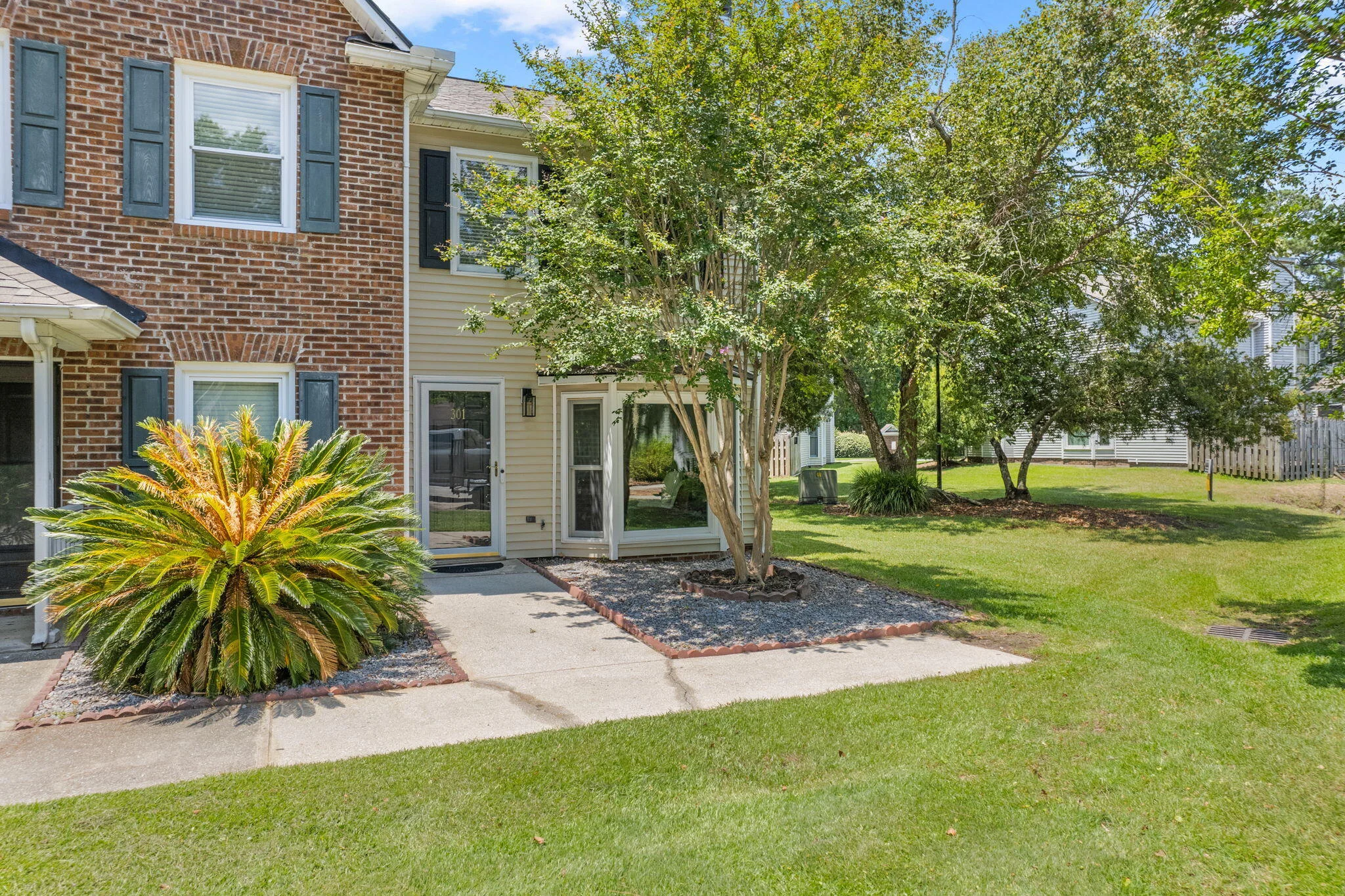 301 Reserve Way