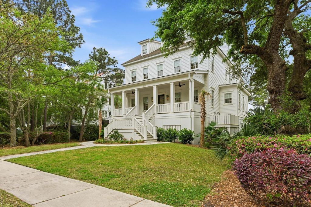 Photo of 217 King George Street, Charleston, SC 29492 (MLS # 26010357)