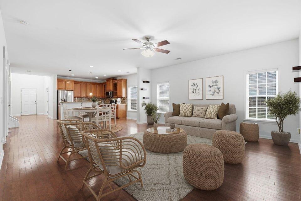 Photo of 209 Goldfinch Lane, Summerville, SC 29485 (MLS # 26024712)