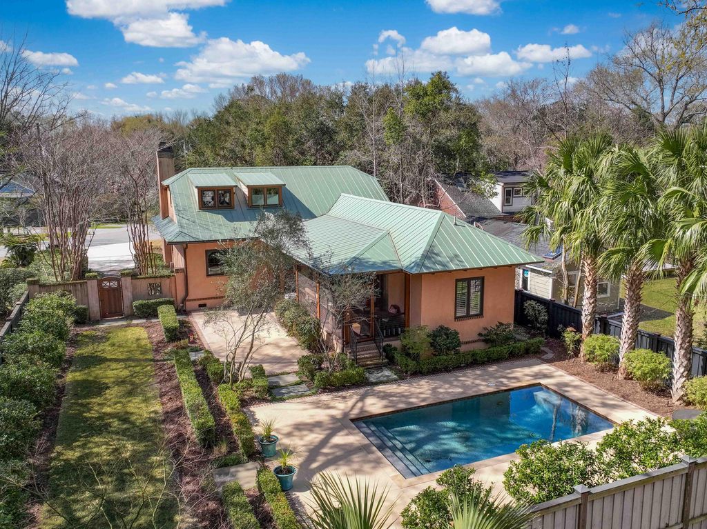 Photo of 6 Rosedale Drive, Charleston, SC 29407 (MLS # 26006712)