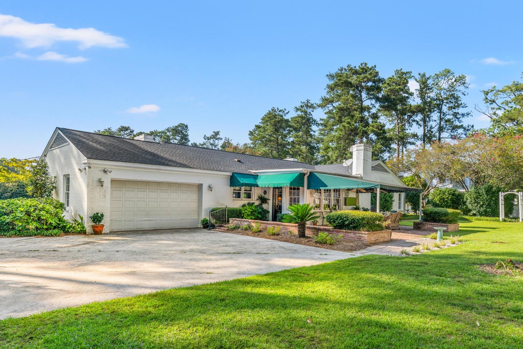 Photo of 598 Pike Street, Orangeburg, SC 29115 (MLS # 26026641)