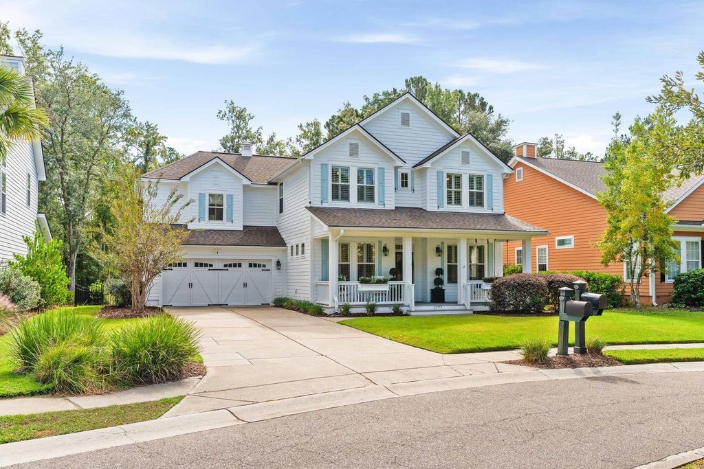 Photo of 1777 Wellstead Street, Mount Pleasant, SC 29466 (MLS # 25027901)