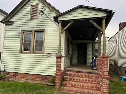 Photo of 6 Orrs Court, Charleston, SC 29403 (MLS # 25016072)