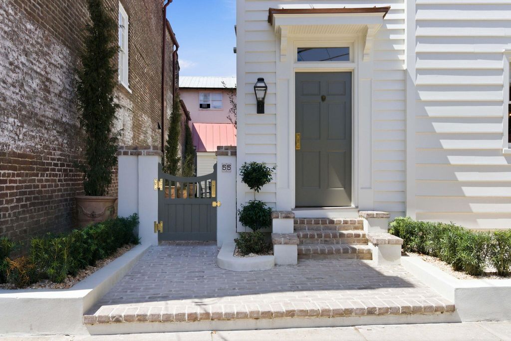 Photo of 55 Elizabeth Street, Charleston, SC 29403 (MLS # 26011422)